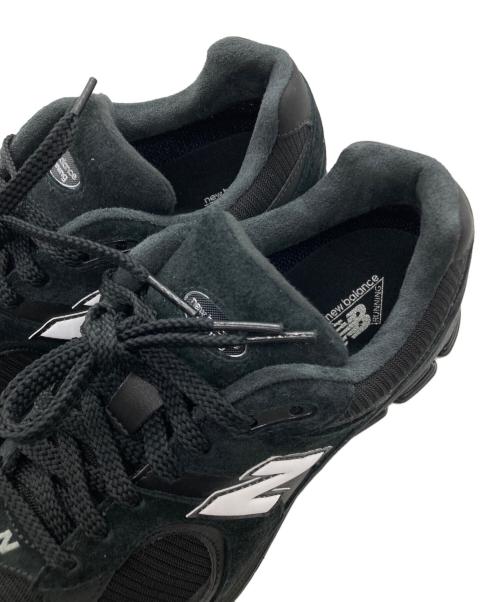 NEW BALANCE（ニューバランス）NEW BALANCE (ニューバランス) atmos (アトモス) M2002RXX ローカットスニーカー ブラック サイズ:27.5cmの古着・服飾アイテム