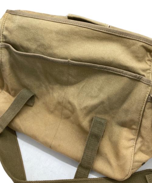 RALPH LAUREN（ラルフローレン）RALPH LAUREN (ラルフローレン) ミリタリーキャンバスショルダーバッグ カーキの古着・服飾アイテム