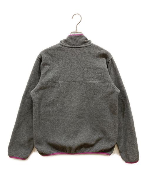 Patagonia（パタゴニア）Patagonia (パタゴニア) W's LW Synch Snap-T P/O グレー×ピンク サイズ:SIZE Sの古着・服飾アイテム