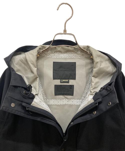 WHITE MOUNTAINEERING（ホワイトマウンテ二アニング）WHITE MOUNTAINEERING (ホワイトマウンテ二アニング) マウンテンパーカー ブラック サイズ:SIZE 2の古着・服飾アイテム