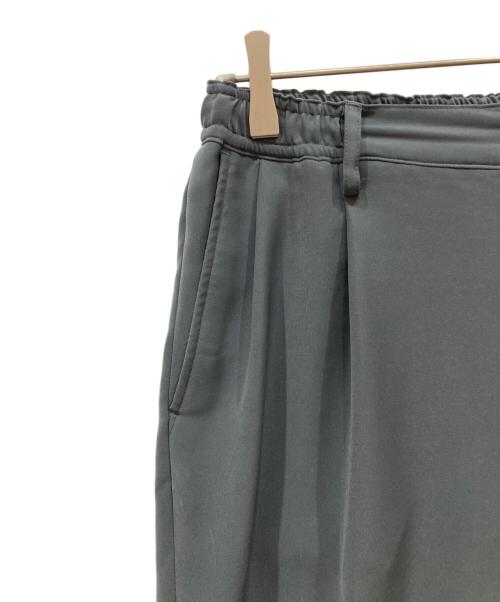 N.HOOLYWOOD（エヌ ハリウッド）N.HOOLYWOOD (エヌ ハリウッド) DOUBLE TUCK TROUSERS グレー サイズ:SIZE 36の古着・服飾アイテム