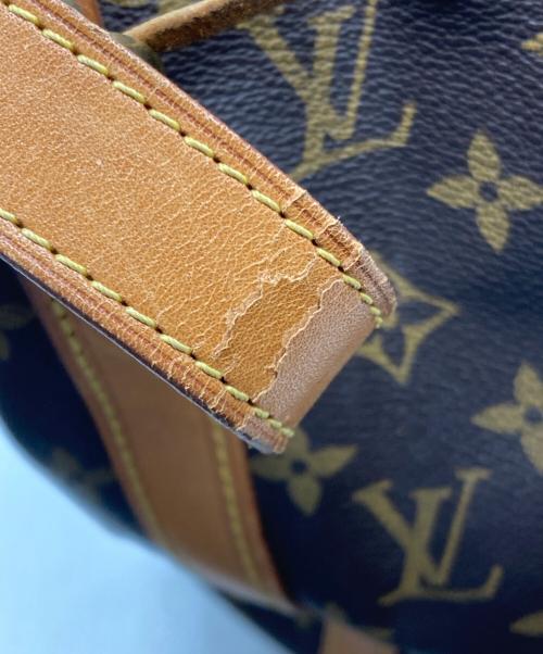 LOUIS VUITTON（ルイ ヴィトン）LOUIS VUITTON (ルイ ヴィトン) ショルダーバッグ　モノグラム　プチノエ ブラックの古着・服飾アイテム
