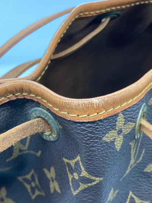 LOUIS VUITTON（ルイ ヴィトン）LOUIS VUITTON (ルイ ヴィトン) ショルダーバッグ　モノグラム　プチノエ ブラックの古着・服飾アイテム