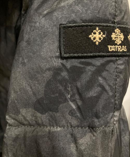 TATRAS（タトラス）TATRAS (タトラス) PROMITOR 迷彩柄ダウンジャケット グレー サイズ:SIZE 03の古着・服飾アイテム