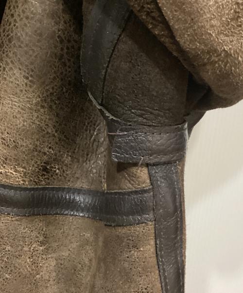AVIREX（アヴィレックス）AVIREX (アヴィレックス) B-3ムートンジャケット ベージュ サイズ:SIZE Mの古着・服飾アイテム