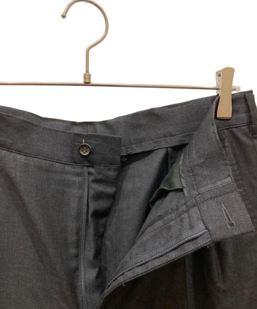 GIANNI VERSACE（ジャンニ・ヴェルサーチ）GIANNI VERSACE (ジャンニ・ヴェルサーチ) 2Bテーラードセットアップ ブラック サイズ:SIZE 52の古着・服飾アイテム