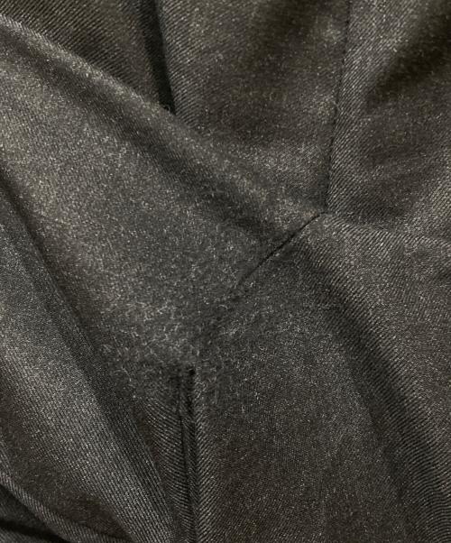 GIANNI VERSACE（ジャンニ・ヴェルサーチ）GIANNI VERSACE (ジャンニ・ヴェルサーチ) 2Bテーラードセットアップ ブラック サイズ:SIZE 52の古着・服飾アイテム