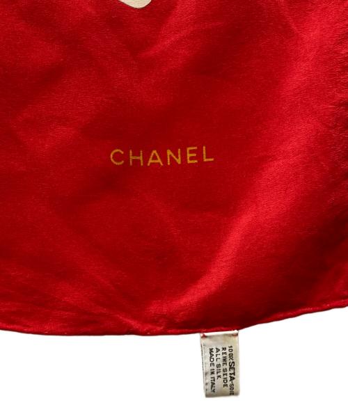 CHANEL（シャネル）CHANEL (シャネル) トランプ柄シルクスカーフ レッドの古着・服飾アイテム