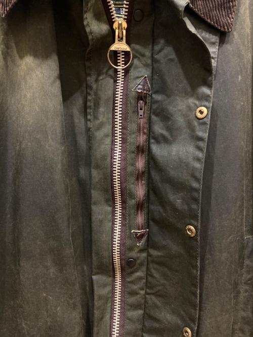 Barbour（バブアー）Barbour (バブアー) BORDERオイルドジャケット カーキ サイズ:SIZE C48の古着・服飾アイテム