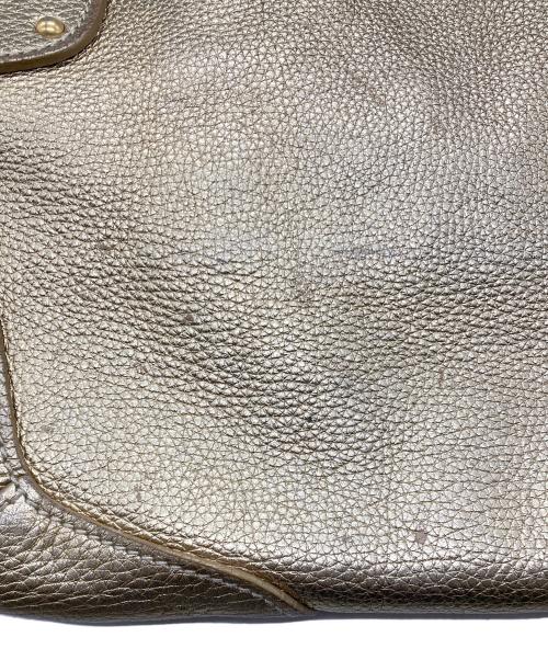 PRADA（プラダ）PRADA (プラダ) メタリック加工レザーハンドバッグ ゴールドの古着・服飾アイテム