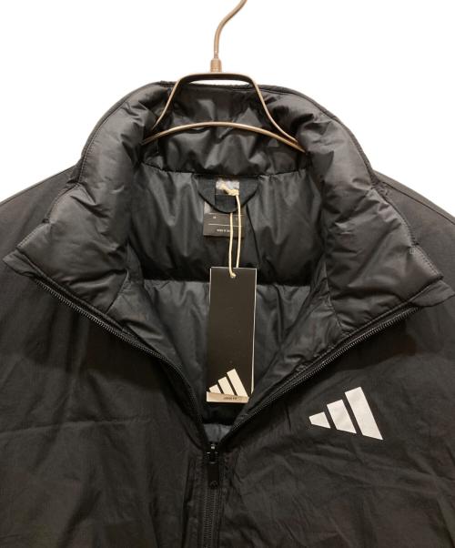 adidas（アディダス）adidas (アディダス) ESS 3S PUFFER ダウンジャケット ブラック サイズ:SIZE Lの古着・服飾アイテム