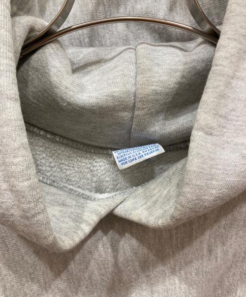 Champion REVERSE WEAVE（チャンピオン リバース ウィーブ）Champion REVERSE WEAVE (チャンピオン リバース ウィーブ) アーチロゴプルオーバーパーカー グレー サイズ:SIZE Lの古着・服飾アイテム
