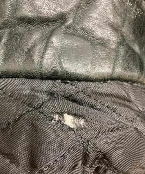 GHEZZI（ゲッツィ）GHEZZI (ゲッツィ) レザージャケット ブラック サイズ:SIZE 48の古着・服飾アイテム