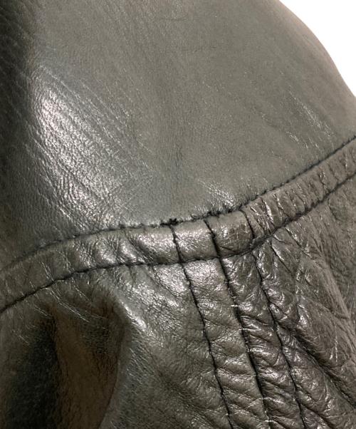GHEZZI（ゲッツィ）GHEZZI (ゲッツィ) レザージャケット ブラック サイズ:SIZE 48の古着・服飾アイテム