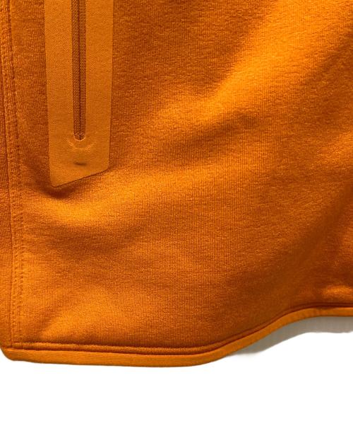 ARC'TERYX（アークテリクス）ARC'TERYX (アークテリクス) Kyanite Hoody オレンジ サイズ:SIZE Mの古着・服飾アイテム