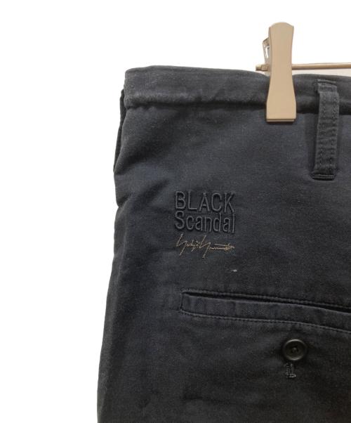 BLACK Scandal Yohji Yamamoto（ブラックスキャンダルヨウジヤマモト）BLACK Scandal Yohji Yamamoto (ブラックスキャンダルヨウジヤマモト) 刺繍ツイルヒモパンツ ブラック サイズ:SIZE 1の古着・服飾アイテム