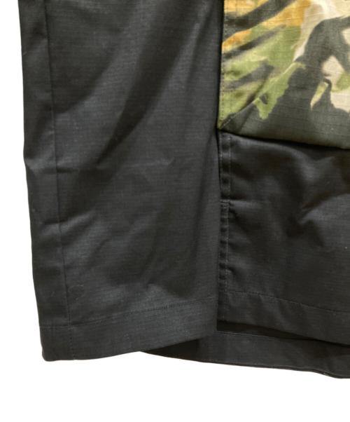 OAKLEY（オークリー）OAKLEY (オークリー) FGL TC STROKE ANORAK カーキ×ブラック サイズ:SIZE Lの古着・服飾アイテム