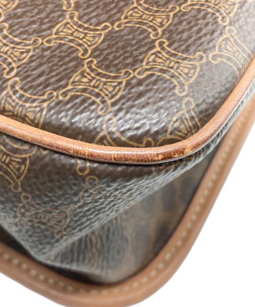 CELINE（セリーヌ）CELINE (セリーヌ) フラップショルダーバッグ ブラウンの古着・服飾アイテム