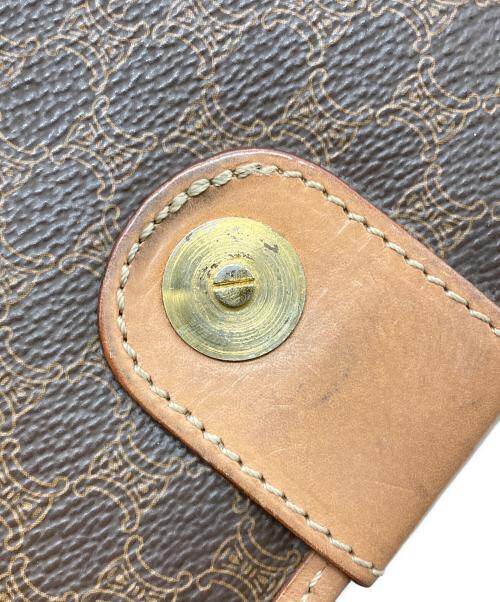 CELINE（セリーヌ）CELINE (セリーヌ) フラップショルダーバッグ ブラウンの古着・服飾アイテム