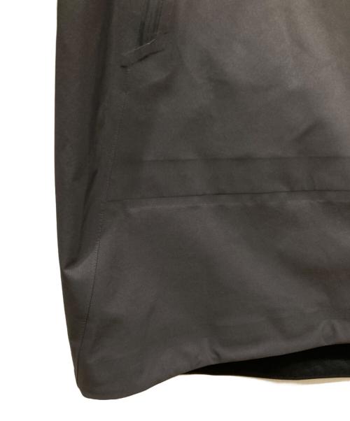 DESCENTE ALLTERRAIN（デザイント オルテライン）Descente ALLTERRAIN (デザイント オルテライン) ゴアテックスシェルジャケット“ZENCHIKEI” ブラック サイズ:SIZE Lの古着・服飾アイテム