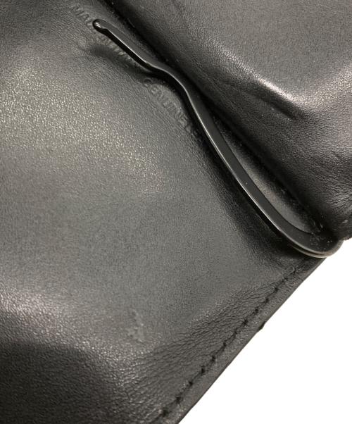 Maison Margiela（メゾンマルジェラ）Maison Margiela (メゾンマルジェラ) ：マネークリップ付き二つ折り財布 ブラックの古着・服飾アイテム