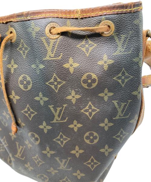 LOUIS VUITTON（ルイ ヴィトン）LOUIS VUITTON (ルイ ヴィトン) ショルダーバッグ　モノグラム　プチノエ　 ブラウンの古着・服飾アイテム