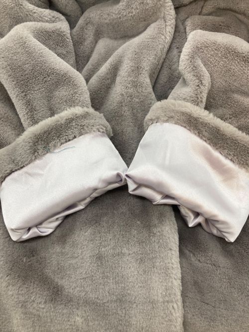 FEMIND TOKYO（フェマイントウキョウ）FEMIND TOKYO (フェマイントウキョウ) コート パープル サイズ:SIZE FREEの古着・服飾アイテム