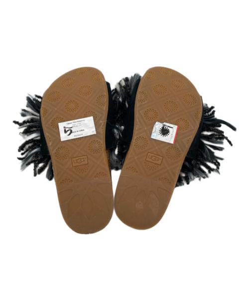 UGG（アグ）UGG (アグ) シンディフラットサンダル ブラック×ブラウン サイズ:22の古着・服飾アイテム
