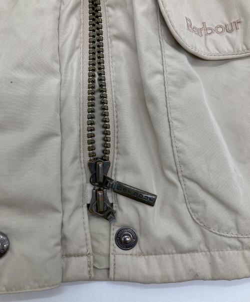 Barbour（バブアー）Barbour (バブアー) FEATHERWEIGHT AMELIA// 代理店タグ無 アイボリー サイズ:38の古着・服飾アイテム