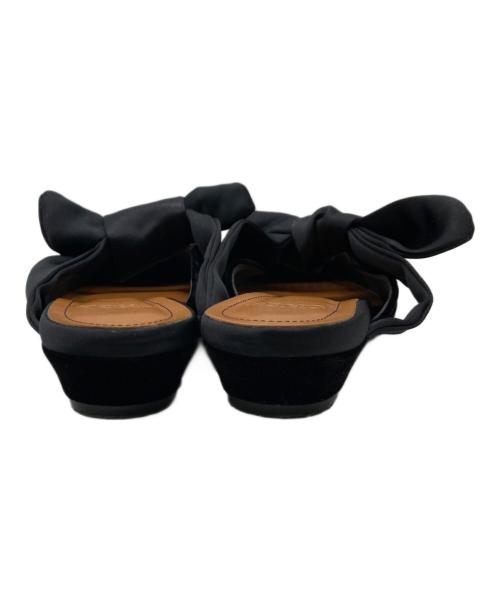 OHGA（オオガ）OHGA (オオガ) リボンミュール/ベロアミュール/サンダル ブラック サイズ:Mの古着・服飾アイテム