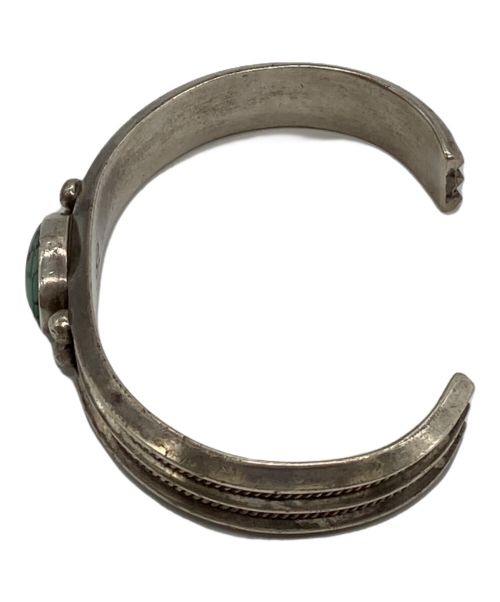 -（-）- (-) ターコイズバングルの古着・服飾アイテム