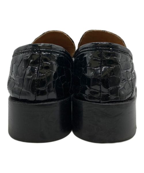 FABIO RUSCONI（ファビオルスコーニ）FABIO RUSCONI (ファビオルスコーニ) スクエアトウクロコエナメルローファー ブラック サイズ:37の古着・服飾アイテム