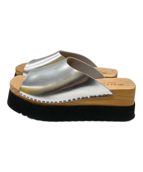 MOHI（モヒ）MOHI (モヒ) サンダル シルバー サイズ:不明の古着・服飾アイテム