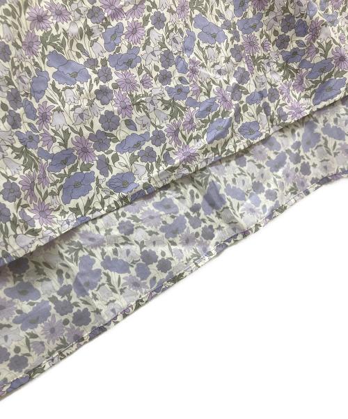 ADIEU TRISTESSE（アデュートリステス）ADIEU TRISTESSE (アデュートリステス) リバティプリントリブ付きブラウス/半袖ブラウス/花柄 ホワイト×パープル サイズ:FREEの古着・服飾アイテム