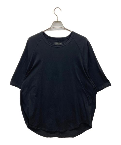 s'yte（サイト）s'yte (サイト) COTTON JERSEY BACK CENTER STITCH OVERSIZED RAGLAN SLEEVE ブラック サイズ:3の古着・服飾アイテム