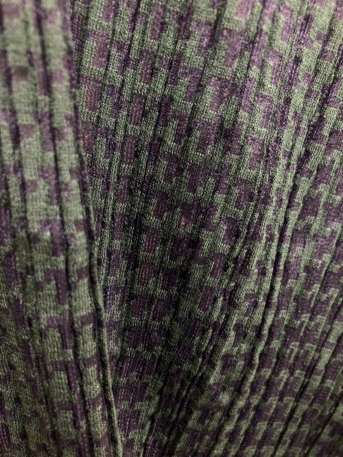 PLEATS PLEASE（プリーツプリーズ）PLEATS PLEASE (プリーツプリーズ) カーディガン ネイビー×グリーン サイズ:3の古着・服飾アイテム