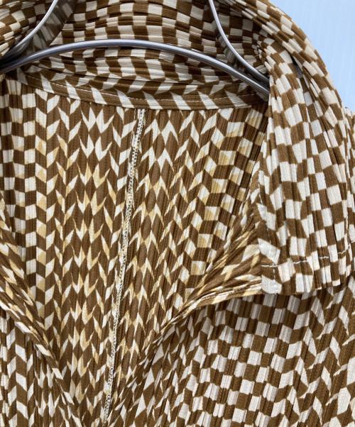 PLEATS PLEASE（プリーツプリーズ）PLEATS PLEASE (プリーツプリーズ) ワンピース ブラウン サイズ:3の古着・服飾アイテム