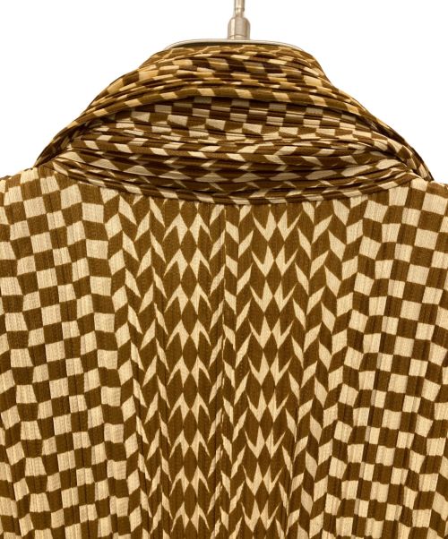 PLEATS PLEASE（プリーツプリーズ）PLEATS PLEASE (プリーツプリーズ) ワンピース ブラウン サイズ:3の古着・服飾アイテム