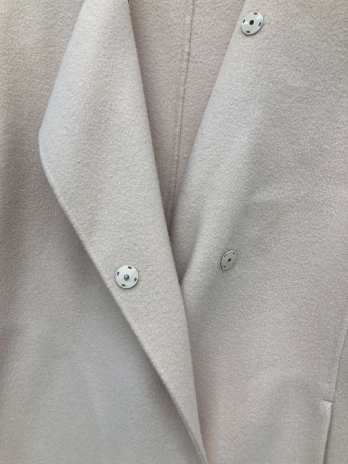 TOMORROW LAND（トゥモローランド）TOMORROW LAND (トゥモローランド) リバーメルトン コクーンコート ベージュ サイズ:36の古着・服飾アイテム