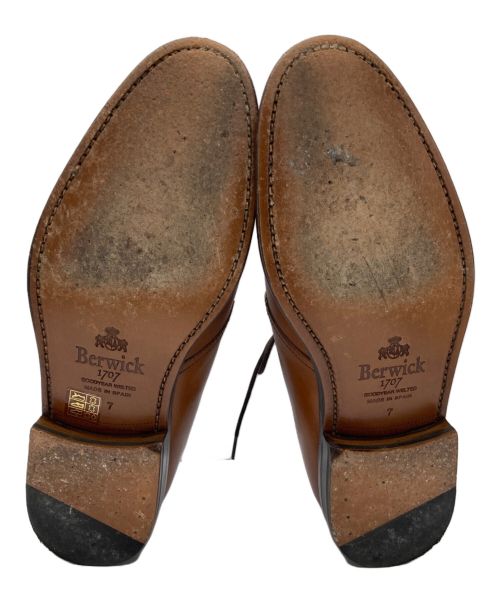 berwick（バーウィック）berwick (バーウィック) チャッカーブーツ ブラウン サイズ:7の古着・服飾アイテム