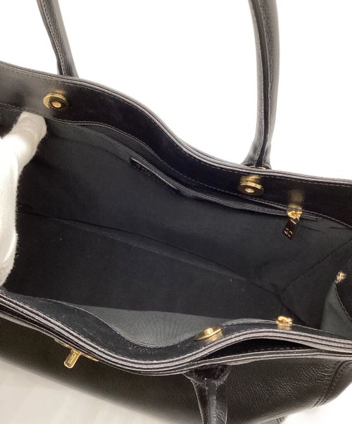 CHANEL（シャネル）CHANEL (シャネル) トートバッグ/エグゼクティブ/仕切りポーチ・ショルダーストラップ付 ブラックの古着・服飾アイテム