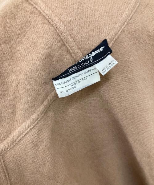 Salvatore Ferragamo（サルヴァトーレ フェラガモ）Salvatore Ferragamo (サルヴァトーレ フェラガモ) カシミヤケープコート/代理店タグ無し ベージュ サイズ:FREEの古着・服飾アイテム