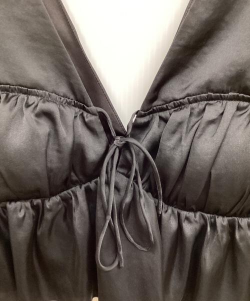 Sea Room lynn（シールームリン）Sea Room lynn (シールームリン) パッドinサテンFRILLビスチェ ブラック サイズ:F 未使用品の古着・服飾アイテム