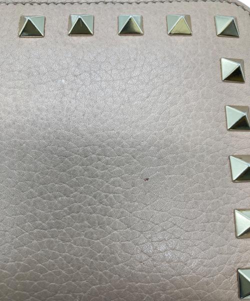 VALENTINO（ヴァレンティノ）VALENTINO (ヴァレンティノ) 長財布/ラウンドウォレット/スタッズ ピンクの古着・服飾アイテム