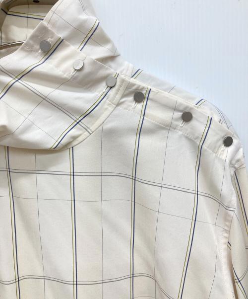 IRENISA（イレニサ）IRENISA (イレニサ)  HIGH NECKED PULLOVER SHIRT/プルオーバーシャツ ホワイト サイズ:2の古着・服飾アイテム