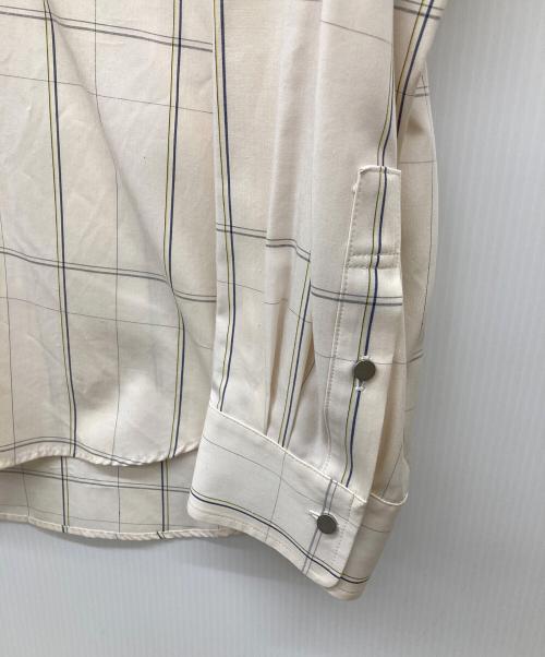 IRENISA（イレニサ）IRENISA (イレニサ)  HIGH NECKED PULLOVER SHIRT/プルオーバーシャツ ホワイト サイズ:2の古着・服飾アイテム