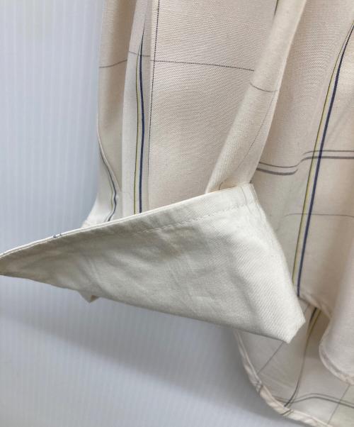 IRENISA（イレニサ）IRENISA (イレニサ)  HIGH NECKED PULLOVER SHIRT/プルオーバーシャツ ホワイト サイズ:2の古着・服飾アイテム