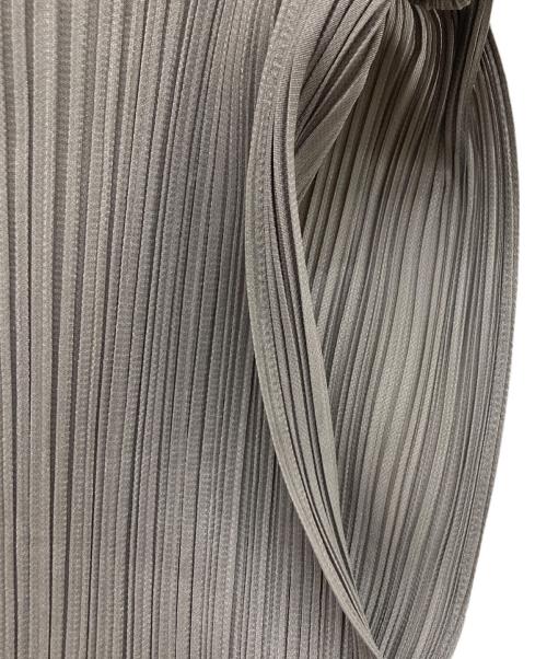 PLEATS PLEASE（プリーツプリーズ）PLEATS PLEASE (プリーツプリーズ) ノースリーブカットソー グレー サイズ:3の古着・服飾アイテム