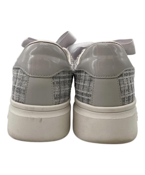 DIANA（ダイアナ）DIANA (ダイアナ) パールがかわいい♪フェミニンスニーカー/リボンレーススニーカー/スニーカー/HE44596 グレー サイズ:24の古着・服飾アイテム