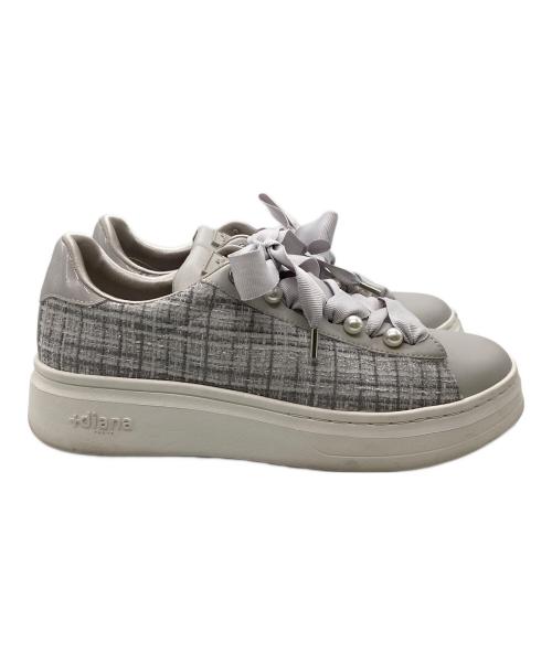 DIANA（ダイアナ）DIANA (ダイアナ) パールがかわいい♪フェミニンスニーカー/リボンレーススニーカー/スニーカー/HE44596 グレー サイズ:24の古着・服飾アイテム